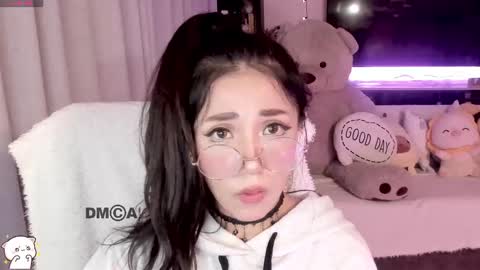 Snapshot of shyangie24 chatting on 24, 3, 2026 Angeline 3 independent come here when am horny... online show from 24, 3, 2026