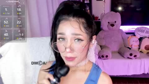 Snapshot of shyangie24 chatting on 9, 4, 2026 Angeline 3 independent come here when am horny... online show from 9, 4, 2026