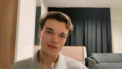 Cut Twunk Boy online show from 31, 5, 2026