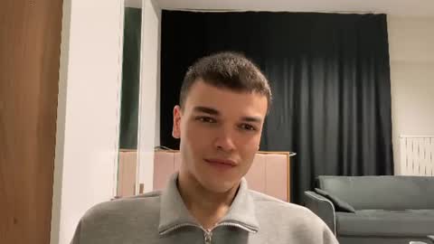 Cut Twunk Boy online show from 20, 6, 2026