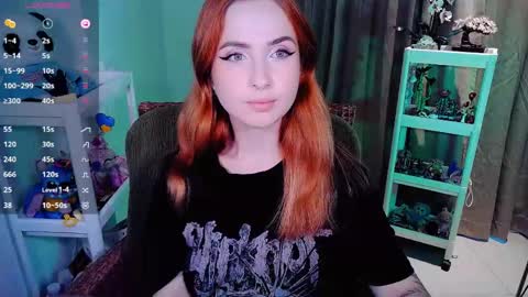 Snapshot of shyfoxxxy chatting on 20, 4, 2026 Effie online show from 20, 4, 2026