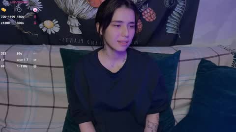 Snapshot of shygaze chatting on 8, 4, 2026 shygaze online show from 8, 4, 2026