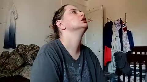 shylee538825 online show from 9, 10, 2025