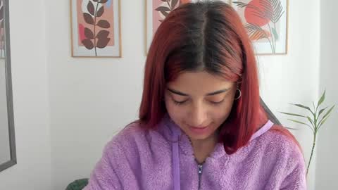 Snapshot of shylittlebunny chatting on 14, 12, 2024 shylittlebunny online show from 14, 12, 2024