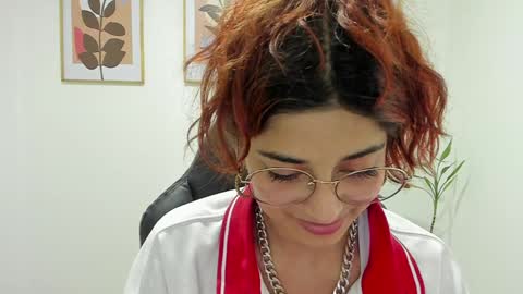 Snapshot of shylittlebunny chatting on 14, 1, 2025 shylittlebunny online show from 14, 1, 2025