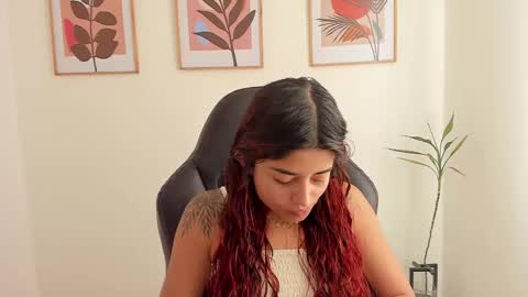 Snapshot of shylittlebunny chatting on 17, 2, 2025 shylittlebunny online show from 17, 2, 2025