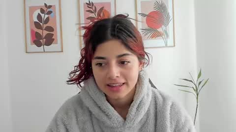 Snapshot of shylittlebunny chatting on 1, 3, 2025 shylittlebunny online show from 1, 3, 2025
