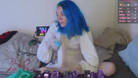 Snapshot of shyohiogirl chatting on 11, 4, 2026 Hippie online show from 11, 4, 2026