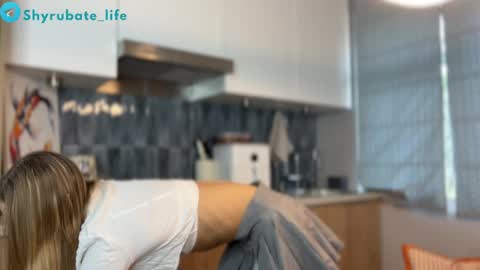 Snapshot of shyrubate chatting on 3, 4, 2026 Aurora online show from 3, 4, 2026