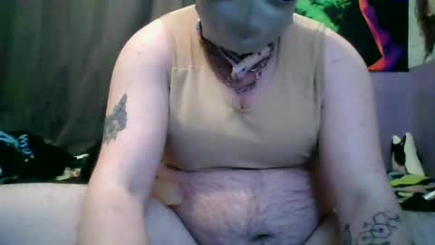 Snapshot of shyt_boy33 chatting on 30, 4, 2026 shyt_boy33 online show from 30, 4, 2026