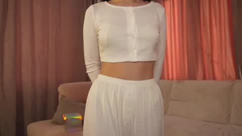 Snapshot of shytany chatting on 13, 4, 2026 Tanya online show from 13, 4, 2026