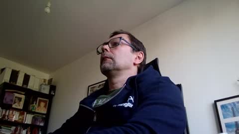Snapshot of shytoyboy__ chatting on 28, 4, 2026 shytoyboy__ online show from 28, 4, 2026