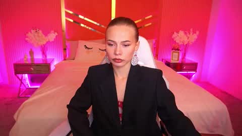 Snapshot of shyysiren chatting on 2, 10, 2025 shyysiren online show from 2, 10, 2025