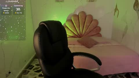 siafoxx_ online show from 7, 7, 2026