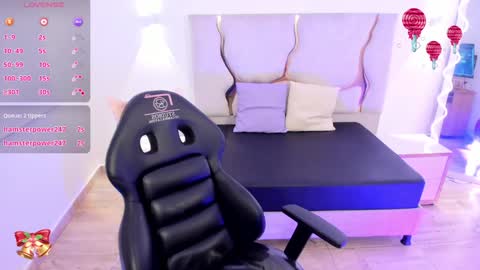 Snapshot of siam_tay chatting on 28, 12, 2024 siam online show from 28, 12, 2024