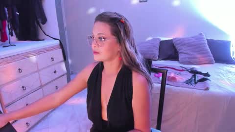 SIa  online show from 4, 11, 2025