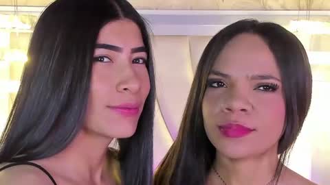 Snapshot of siara_lewis_ chatting on 21, 7, 2026 Siara and Zoe tattoo online show from 21, 7, 2026
