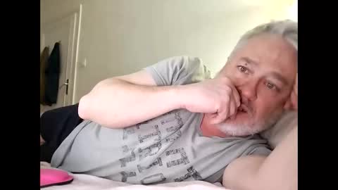 Snapshot of sibemolx chatting on 19, 4, 2026 sibemolx online show from 19, 4, 2026