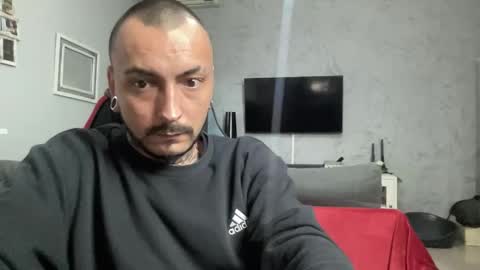 Snapshot of sidvicious23cm chatting on 24, 2, 2026 sidvicious23cm online show from 24, 2, 2026