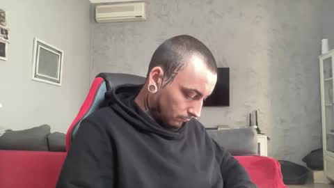 Snapshot of sidvicious23cm chatting on 3, 3, 2026 sidvicious23cm online show from 3, 3, 2026