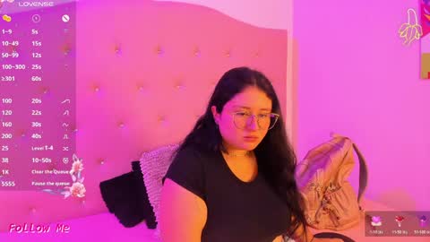 SIENNA  online show from 16, 4, 2026