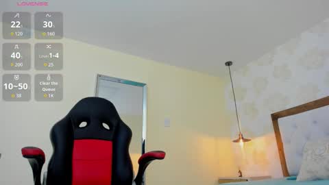 S I E N N A  online show from 21, 11, 2025