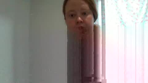 sierra_bby online show from 10, 5, 2026