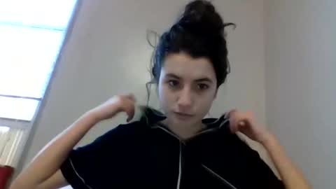 Snapshot of sierranovaa chatting on 4, 2, 2026 sierranovaa online show from 4, 2, 2026