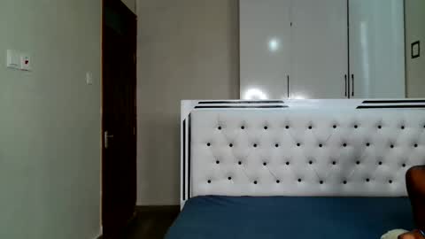 Snapshot of silent_carry chatting on 9, 4, 2026 silent carry online show from 9, 4, 2026