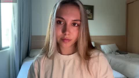 Snapshot of silicia_lu chatting on 13, 4, 2026 You fav Miss Si online show from 13, 4, 2026