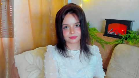 Snapshot of silkyaurau chatting on 24, 4, 2026 Neya online show from 24, 4, 2026