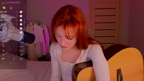Snapshot of silly___woman chatting on 26, 5, 2026 silly___woman online show from 26, 5, 2026