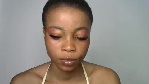 Snapshot of silm_baddie14 chatting on 30, 4, 2026 slim daddie14 online show from 30, 4, 2026