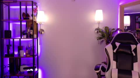 Snapshot of silvana_goddess chatting on 10, 4, 2026 Silvana online show from 10, 4, 2026