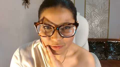 Snapshot of silvana_lorc chatting on 10, 4, 2026 Silvana online show from 10, 4, 2026