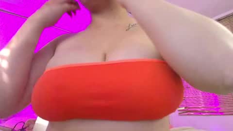Snapshot of silvana_monroe chatting on 26, 11, 2025 SIlvana online show from 26, 11, 2025
