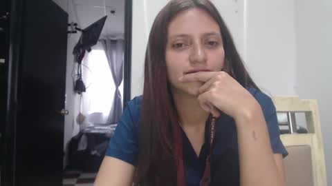 Snapshot of silvanaroberts_ chatting on 18, 7, 2026 Rouse online show from 18, 7, 2026