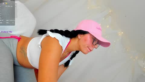 Silvanna online show from 4, 2, 2025