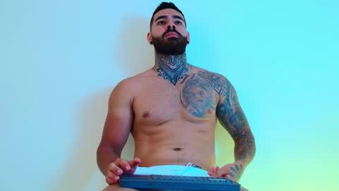 Snapshot of silvano_torrez chatting on 5, 3, 2026 silavno online show from 5, 3, 2026