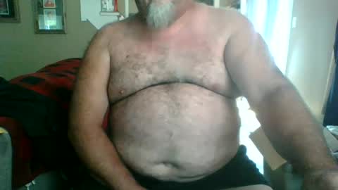 Snapshot of silverdadbod26 chatting on 15, 7, 2026 silverdadbod26 online show from 15, 7, 2026