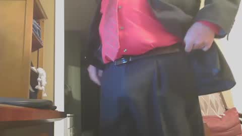 Daddy Bear online show from 12, 10, 2025