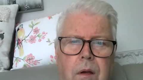 Snapshot of silverfoxpauly chatting on 24, 9, 2025 silverfoxpauly online show from 24, 9, 2025