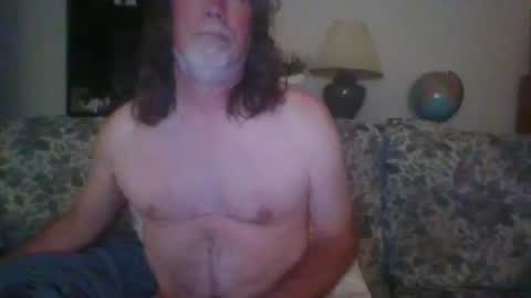 Snapshot of silverfunfox chatting on 12, 11, 2025 silverfunfox online show from 12, 11, 2025
