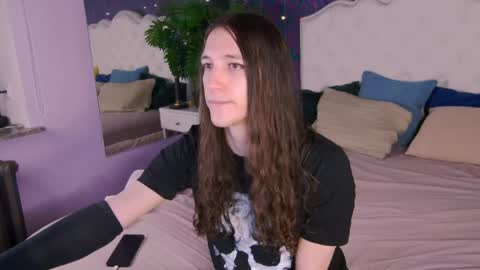 silvermuse online show from 19, 4, 2026