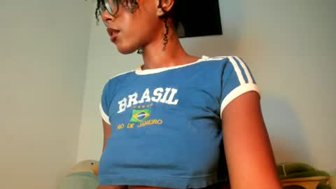 Snapshot of silverosequeen chatting on 7, 7, 2026 silverosequeen online show from 7, 7, 2026