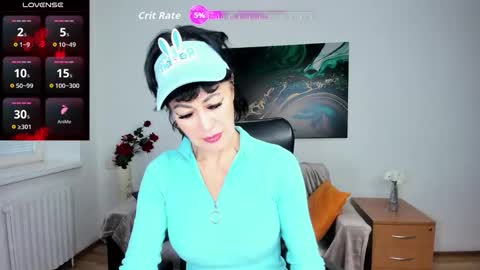Snapshot of silvia_wallec chatting on 1, 10, 2025 Silvia Wallec online show from 1, 10, 2025