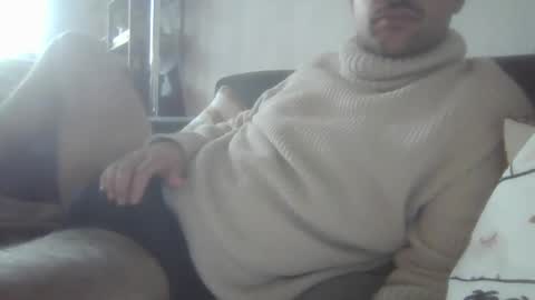 Snapshot of simml98 chatting on 6, 12, 2024 Sam online show from 6, 12, 2024