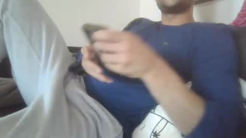 Snapshot of simml98 chatting on 15, 6, 2026 Sam online show from 15, 6, 2026