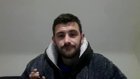 Snapshot of simomoliver chatting on 5, 1, 2026 simomoliver online show from 5, 1, 2026