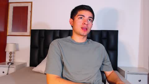 simon__lambert online show from 10, 6, 2026